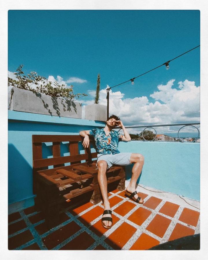 La Clave Hostel & Rooftop กาลี ภายนอก รูปภาพ
